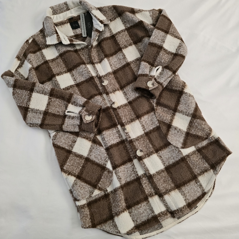 RDI Plaid Longline Sherpa Shacket Jacket Brown Cream Button Front NWT Medium - Picture 7 of 10
